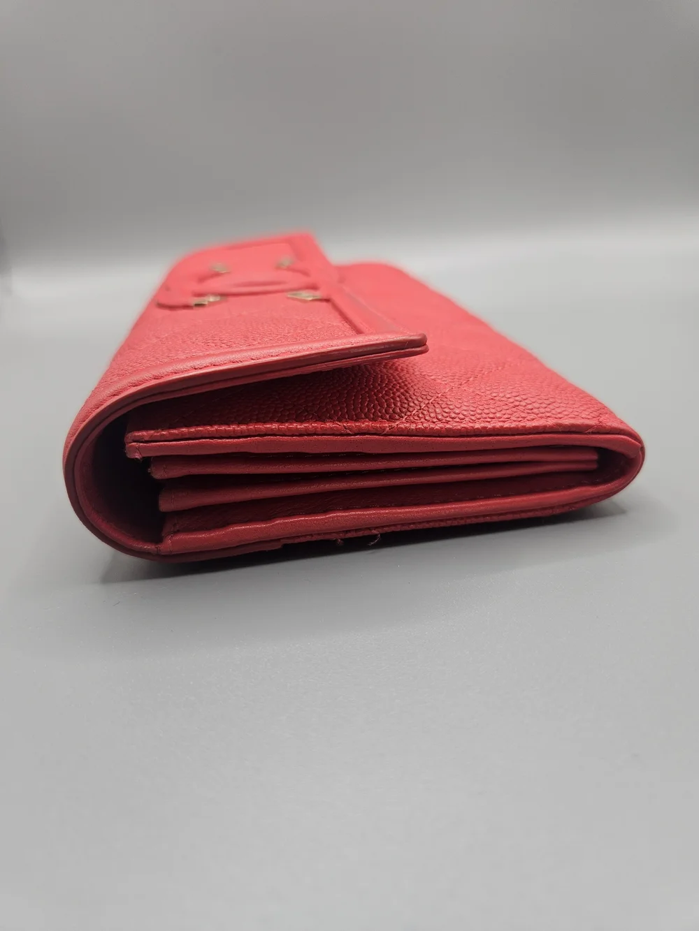 ❤️Caviar Quilted Large Filigree Gusset Flap Wallet Red❤️
